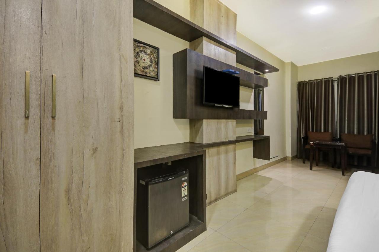 Townhouse Oak Hotel The Sudesh Raipur  Exterior photo