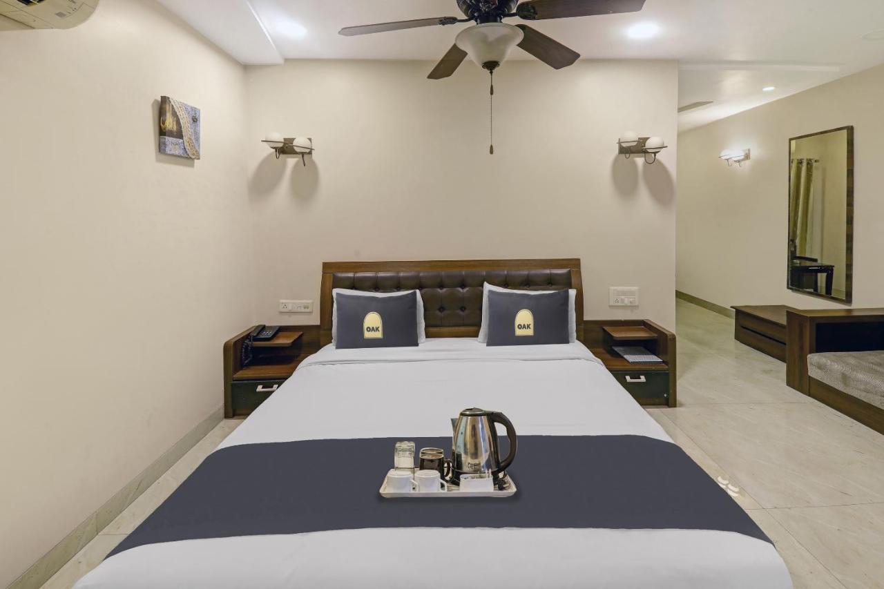 Townhouse Oak Hotel The Sudesh Raipur  Exterior photo
